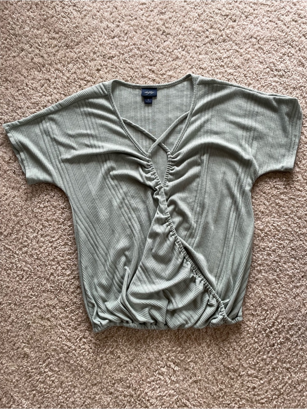 Daytrip Sage Ribbed Ruched Twist Short Sleeve Tee